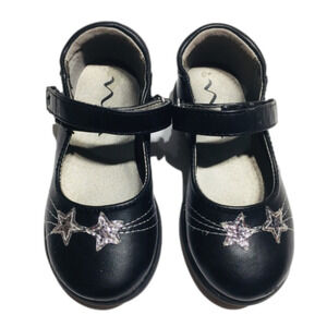 Nina little girls good quality Mary Jane shoes